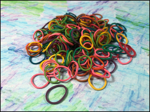 Beauty Town - Pack of 250 Mini Rubber Bands (Multi Colour)