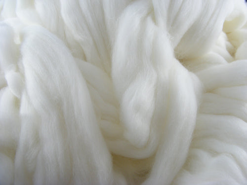 Merino Wool White / Off White Offcuts Bag (150g)